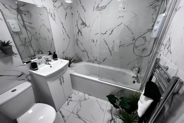 2 bed flat, The Cricketers, Kirkstall, Leeds, LS53RL - Image 5