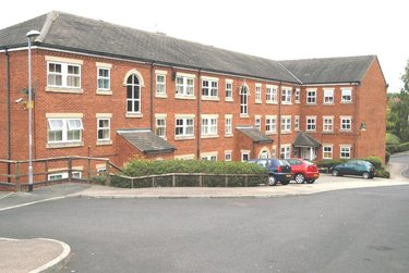 2 bed flat, The Cricketers, Kirkstall, Leeds, LS53RL - Image 11