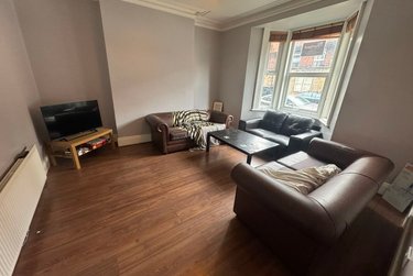 6 bed house, Claremont Street, Spital Tongues, Newcastle, NE24AH - Image 1