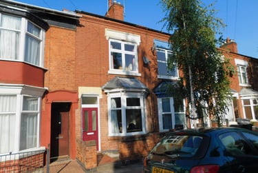 3 bed house, Stuart Street, City Centre, Leicester, LE30DU - Image 1