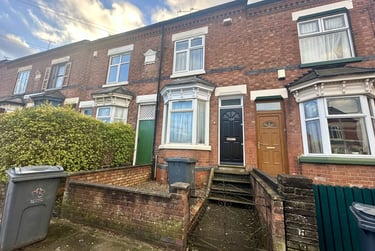 4 bed house, Knighton Fields Road East, Knighton, Leicester, LE26DR - Image 1
