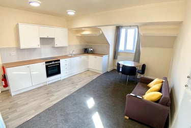 3 bed flat, St James Road, Highfields, Leicester, LE21HQ - Image 1