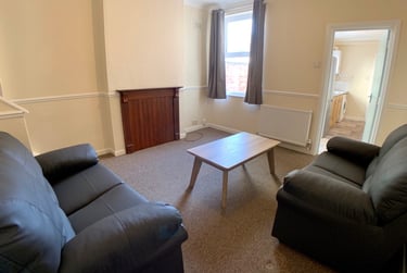 3 bed house, Windermere Street, City Centre, Leicester, LE27GT - Image 1