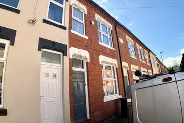 3 bed house, Filbert Street East, City Centre, Leicester, LE27JE - Image 1
