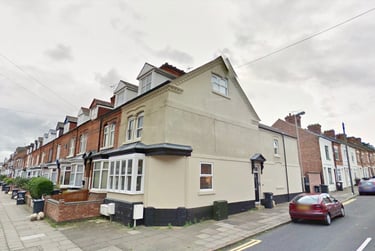 2 bed flat, Pope Street, Knighton, Leicester, LE26DX - Image 1