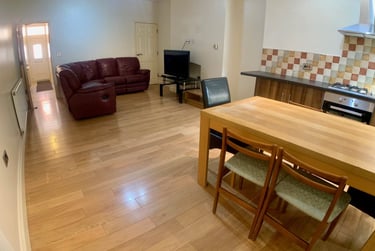 5 bed house, Adderley Road, Clarendon Park, Leicester, LE21WA - Image 2