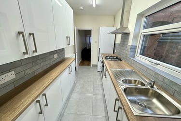 4 bed house, Noel Street, City Centre, Leicester, LE30DT - Image 2