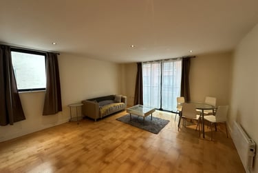 2 bed flat, Zenith Building, Highfields, Leicester, LE11QA - Image 2