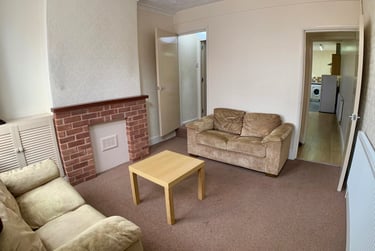 2 bed house, Western Road, City Centre, Leicester, LE30ED - Image 2