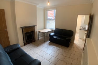 3 bed house, Windermere Street, City Centre, Leicester, LE27GU - Image 3