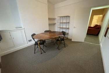 2 bed house, Newmarket Street, Knighton, Leicester, LE23WQ - Image 4