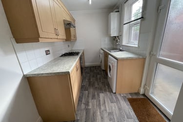 2 bed house, Knighton Fields Road East, Knighton, Leicester, LE26DR - Image 3