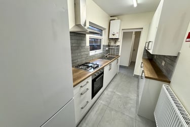 4 bed house, Noel Street, City Centre, Leicester, LE30DT - Image 3