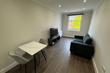 1 bed flat, Salisbury Road, Highfields, Leicester, LE17QR - Image 4
