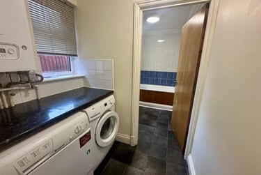 4 bed house, Knighton Fields Road East, Knighton, Leicester, LE26DR - Image 4