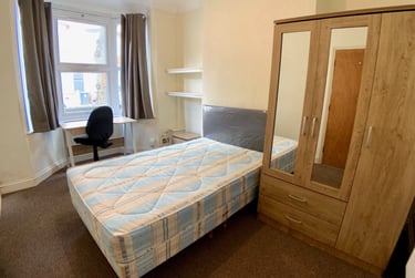 3 bed house, Harrow Road, City Centre, Leicester, LE30JW - Image 4