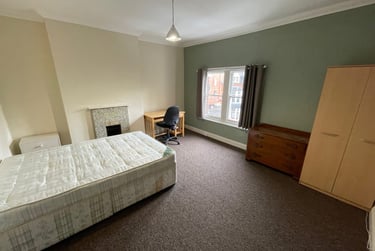 3 bed flat, Hinckley Road, City Centre, Leicester, LE30RD - Image 5