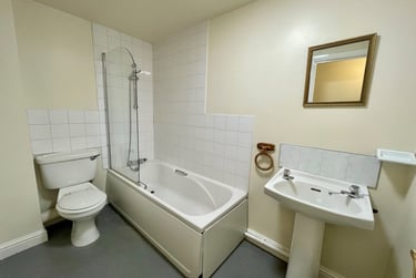 4 bed house, Knighton Fields Road East, Knighton, Leicester, LE26DP - Image 5