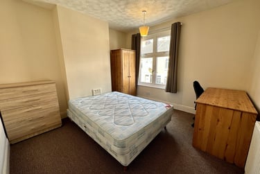 2 bed house, Luther Street, City Centre, Leicester, LE30QG - Image 5