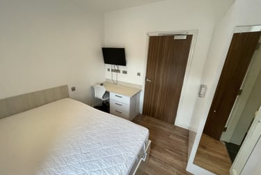 2 bed flat, Westcotes Drive, City Centre, Leicester, LE30QR - Image 5