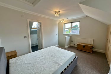 2 bed flat, Pope Street, Knighton, Leicester, LE26DX - Image 6