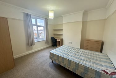 4 bed house, Knighton Fields Road East, Knighton, Leicester, LE26DR - Image 6