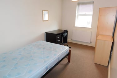 2 bed flat, Stretton Road, City Centre, Leicester, LE36BL - Image 6