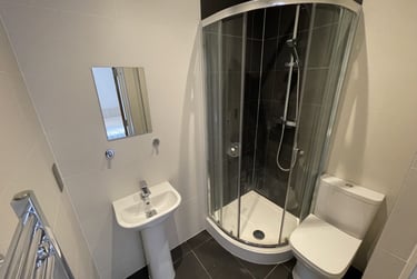 2 bed flat, Westcotes Drive, City Centre, Leicester, LE30QR - Image 6