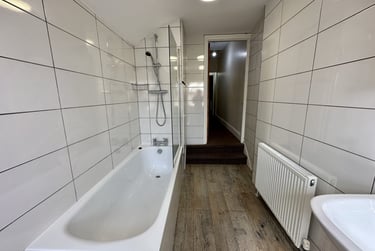 2 bed house, Luther Street, City Centre, Leicester, LE30QG - Image 9