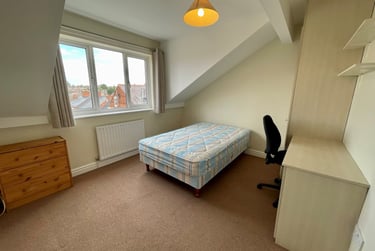 4 bed house, Knighton Fields Road East, Knighton, Leicester, LE26DP - Image 11