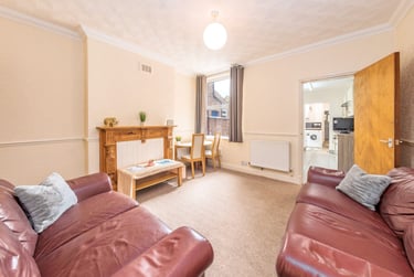 4 bed house, Lytton Road, Clarendon Park, Leicester, LE21WL - Image 2