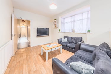 6 bed house, Fosse Road South, City Centre, Leicester, LE30FR - Image 4