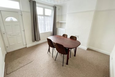 2 bed house, Filbert Street, City Centre, Leicester, LE27FN - Image 4