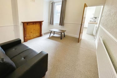 2 bed house, Filbert Street, City Centre, Leicester, LE27FN - Image 3