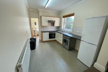 2 bed flat, Stretton Road, City Centre, Leicester, LE36BN - Image 3