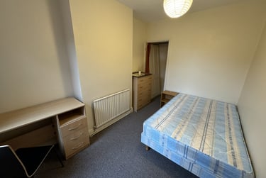 2 bed house, Knighton Fields Road East, Knighton, Leicester, LE26DP - Image 6