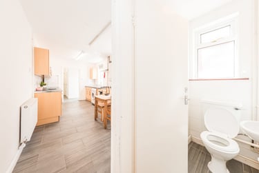 5 bed house, Knighton Fields Road East, Knighton, Leicester, LE26DP - Image 6