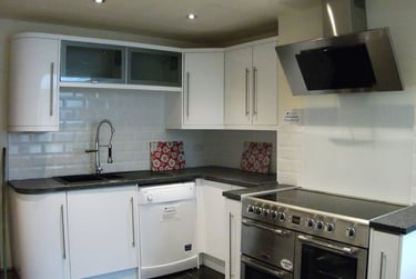 6 bed house, Heeley Road, Selly Oak, Birmingham, B296EJ - Image 1