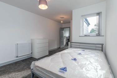 6 bed house, Dawlish Road, Selly Oak, Birmingham, B297AR - Image 6