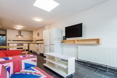 6 bed house, Grange Road, Selly Oak, Birmingham, B296AP - Image 3