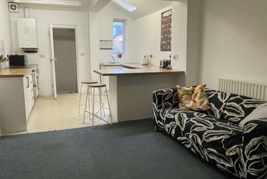 7 bed house, Luton Road, Selly Oak, Birmingham, B297BN - Image 2