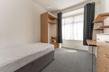 7 bed house, Tiverton Road, Selly Oak, Birmingham, B296BU - Image 4