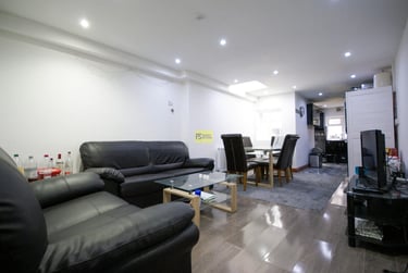 5 bed house, Dawlish Road, Selly Oak, Birmingham, B297AS - Image 1