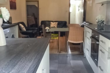 6 bed house, Dawlish Road, Selly Oak, Birmingham, B297AT - Image 1