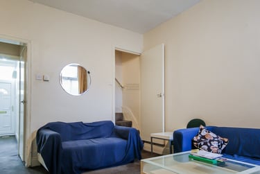 4 bed house, Wallace Road, Selly Park, Birmingham, B297ND - Image 3