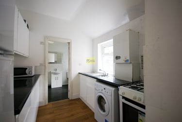 3 bed house, Pershore Road, Selly Park, Birmingham, B297PU - Image 2