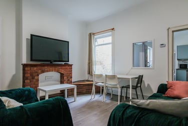 4 bed house, Tiverton Road, Selly Oak, Birmingham, B296BY - Image 1