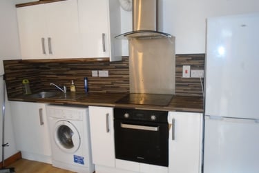 1 bed studio, Tiverton Road, Selly Oak, Birmingham, B296BP - Image 1