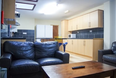 7 bed house, Umberslade Road, Selly Oak, Birmingham, B297RZ - Image 2