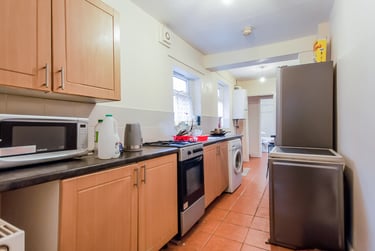 4 bed house, Winnie Road, Selly Oak, Birmingham, B296JX - Image 1